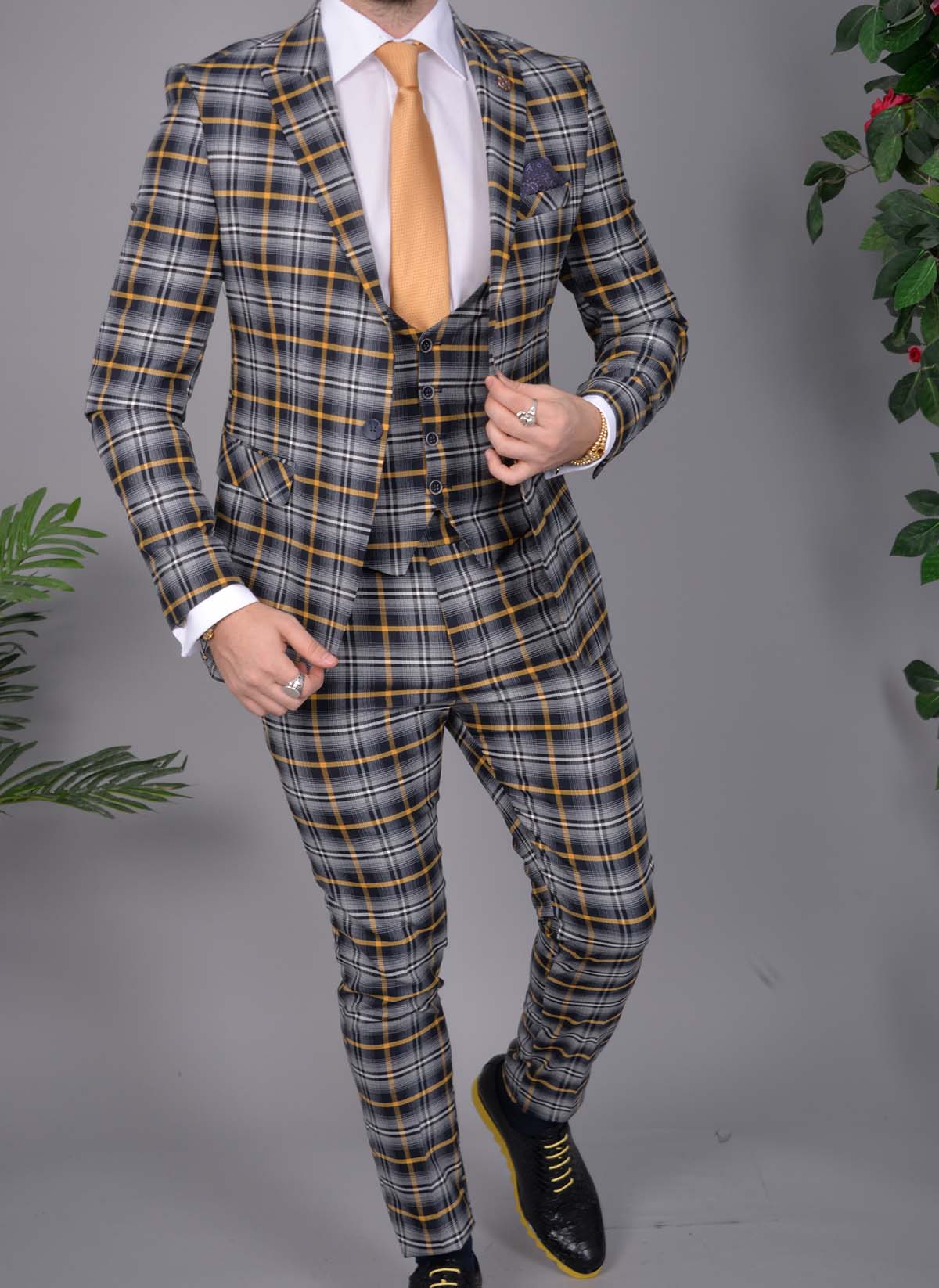 Costum in carouri de barbati slim fit: Sacou, Vesta, Pantalon - C1521 - imagine 6