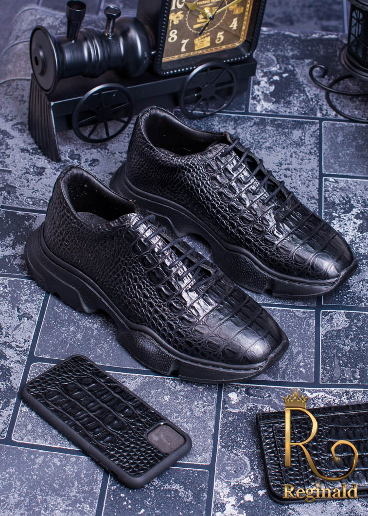 Adidas i tekstureret læder, ultralet høj sål - P1124