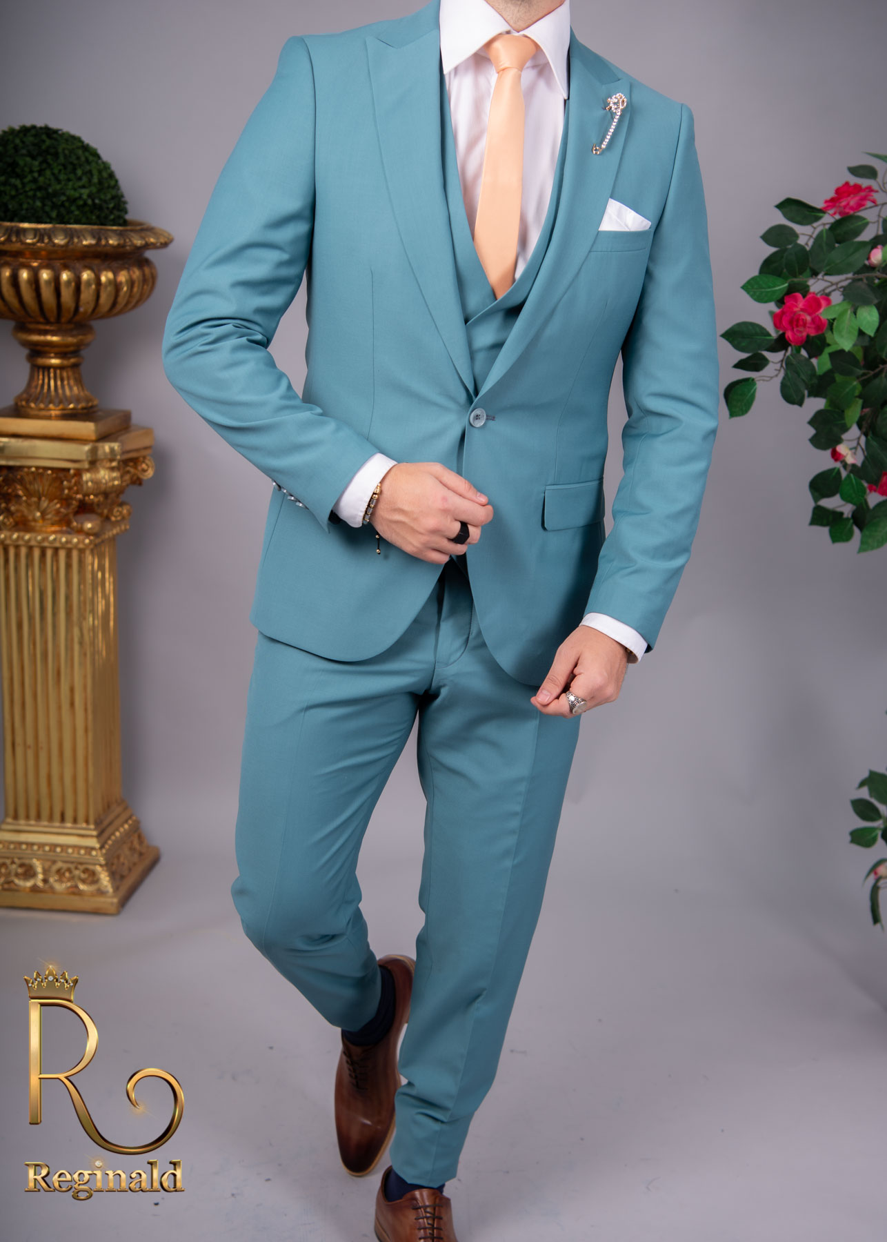 Costum de barbati cyan , slim-fit : sacou vesta pantalon Colectia 2021 - C1702 - imagine 9