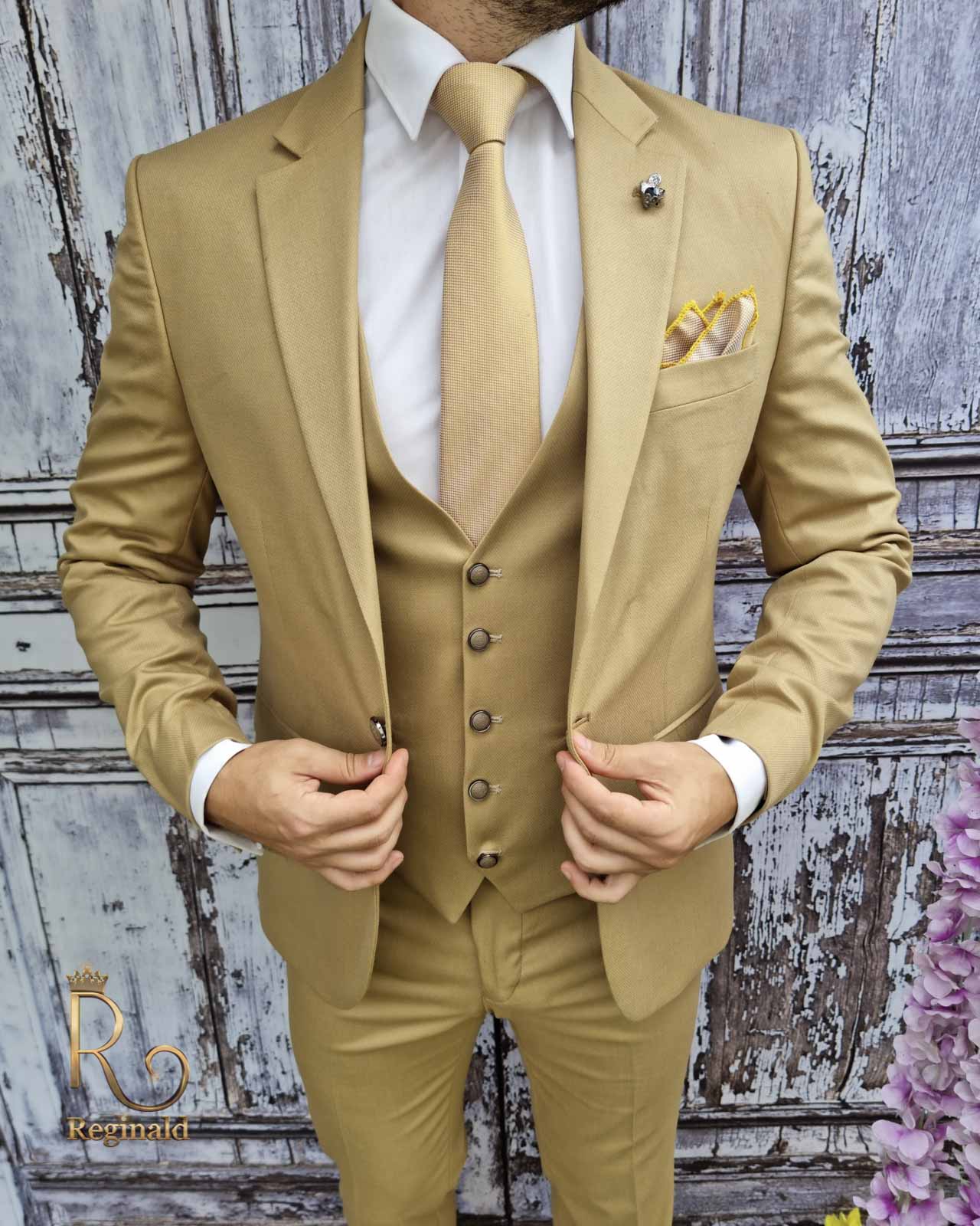 Costum de barbati, Sacou cappucino, Vesta si Pantalon slim-fit- C2023 - imagine 4