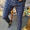 Pantaloni de barbati bleumarin in patratele, croiala slim-fit, conici   - PN538