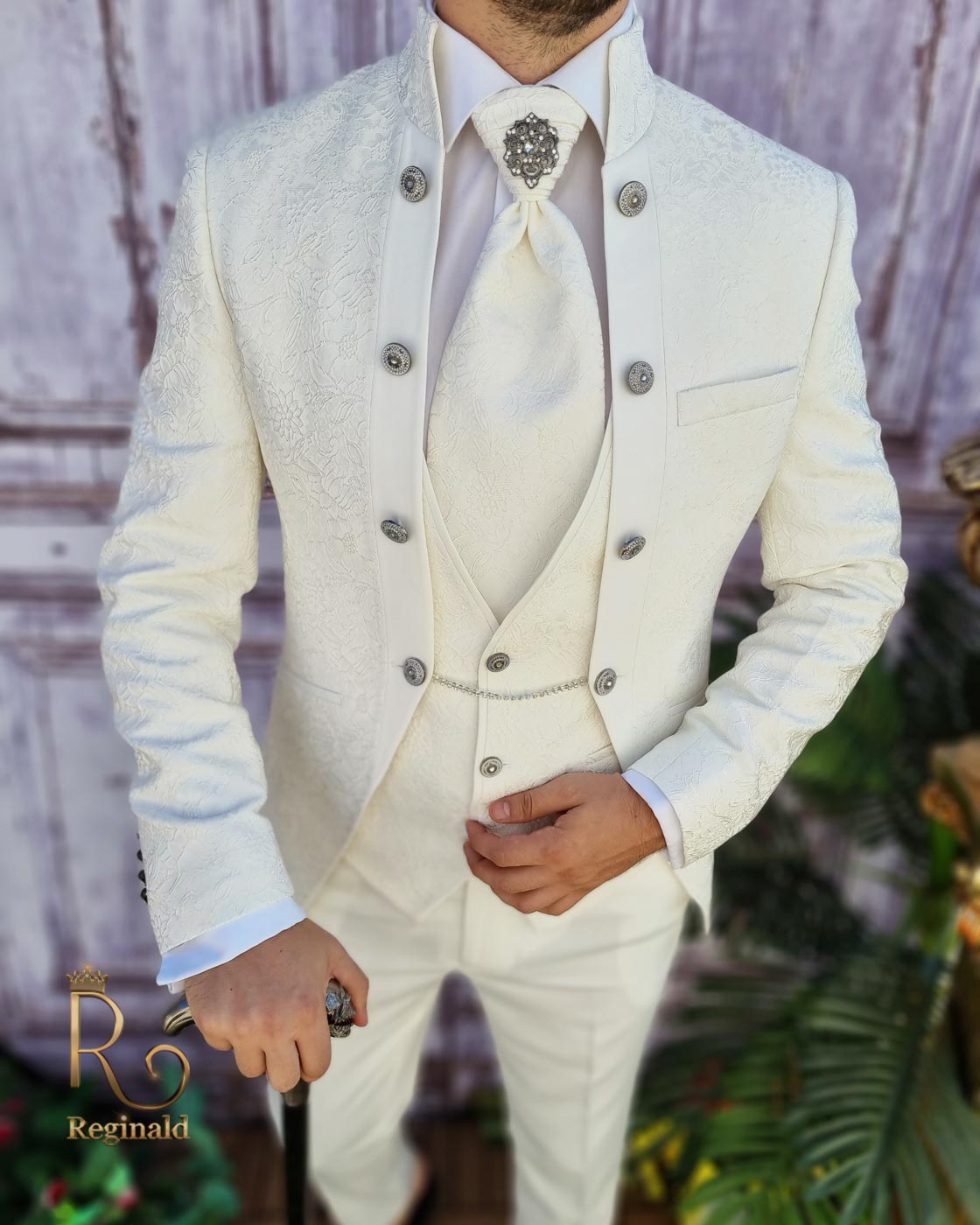 Costum ceremonie ginere/mire alb ivoire, Sacou-Vesta-Pantalon-Cravata - C3150 - imagine 5