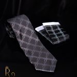 Cravata de barbati  neagra cu batista - CV553
