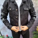 Geaca de blug pentru barbati, Slim Fit, Neagru deschis cu imprimeuri - GB129
