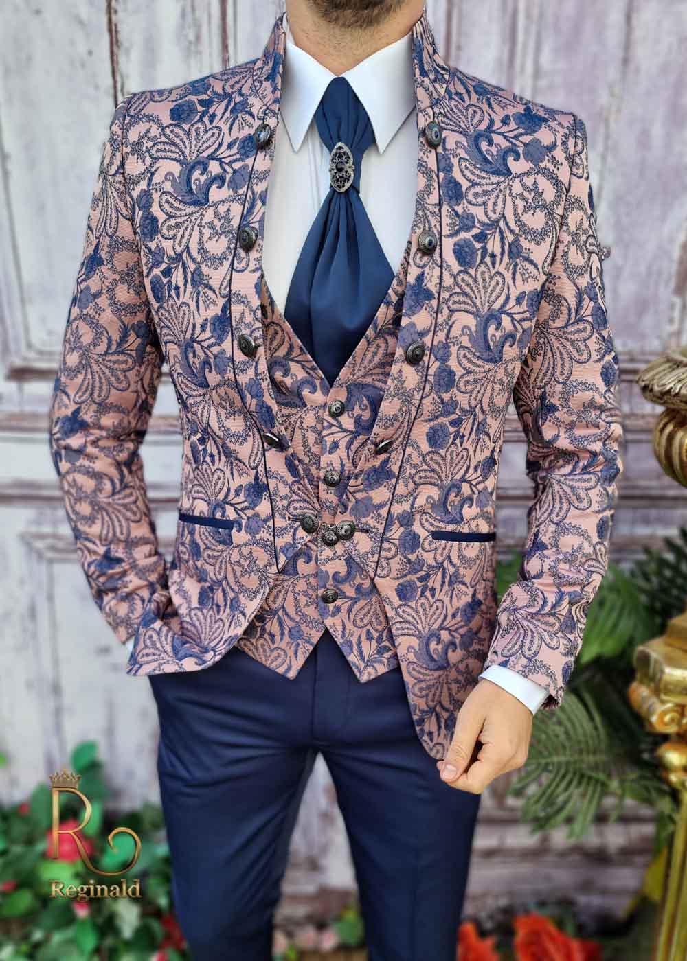 Costum ceremonie roz pal, Sacou-Vesta-Pantalon-Cravata - C3382