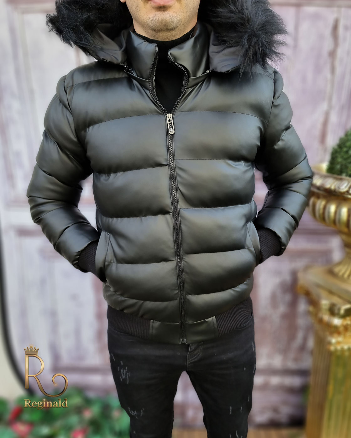 Geaca de barbati, groasa, neagra, cu blana la gluga cod: GC668 - imagine 2