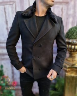 Men's black coat with fur collar, slim-fit cut - PT410