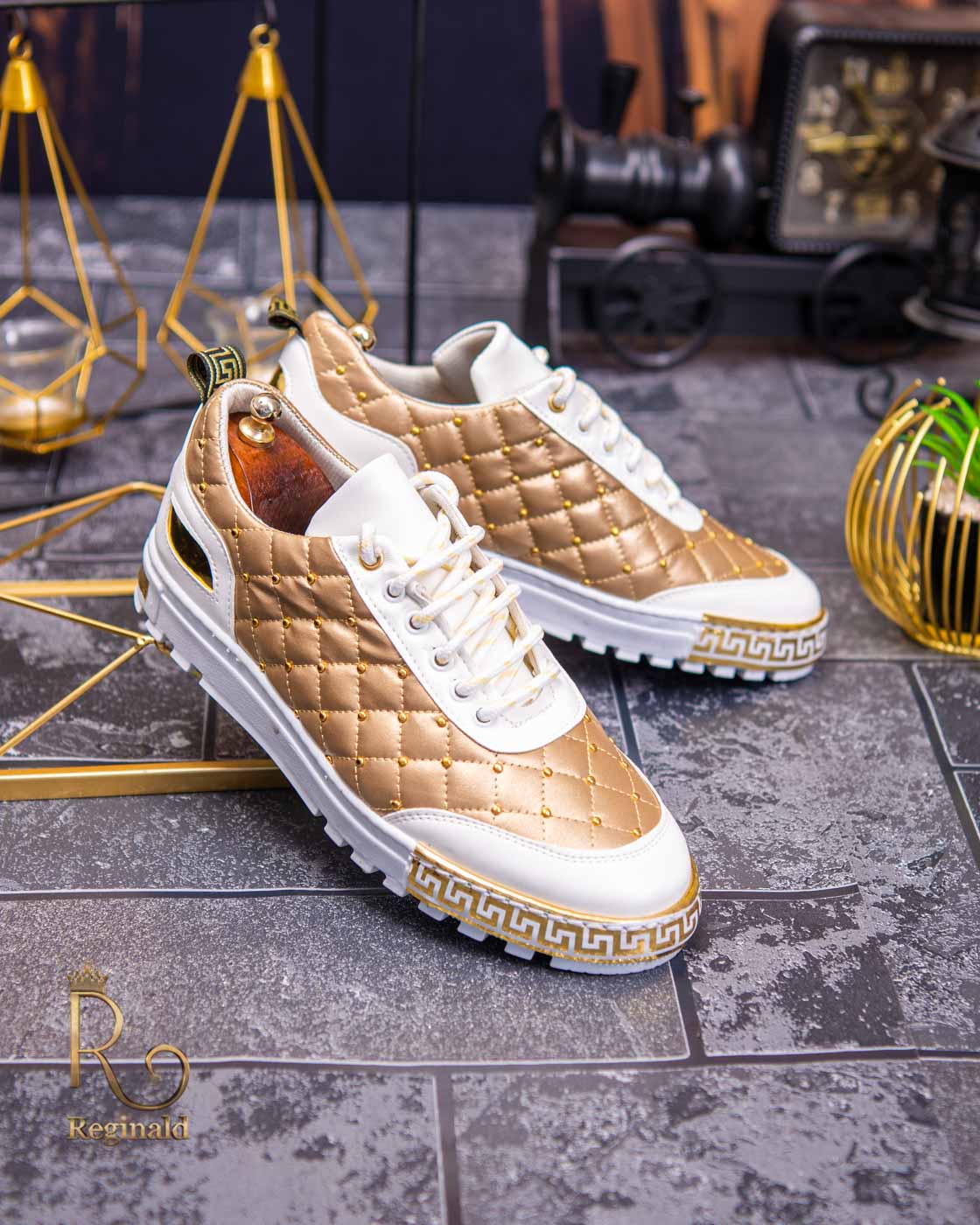 Adidași de bărbați, Albi cu ținte aurii – AD383 - imagine 3