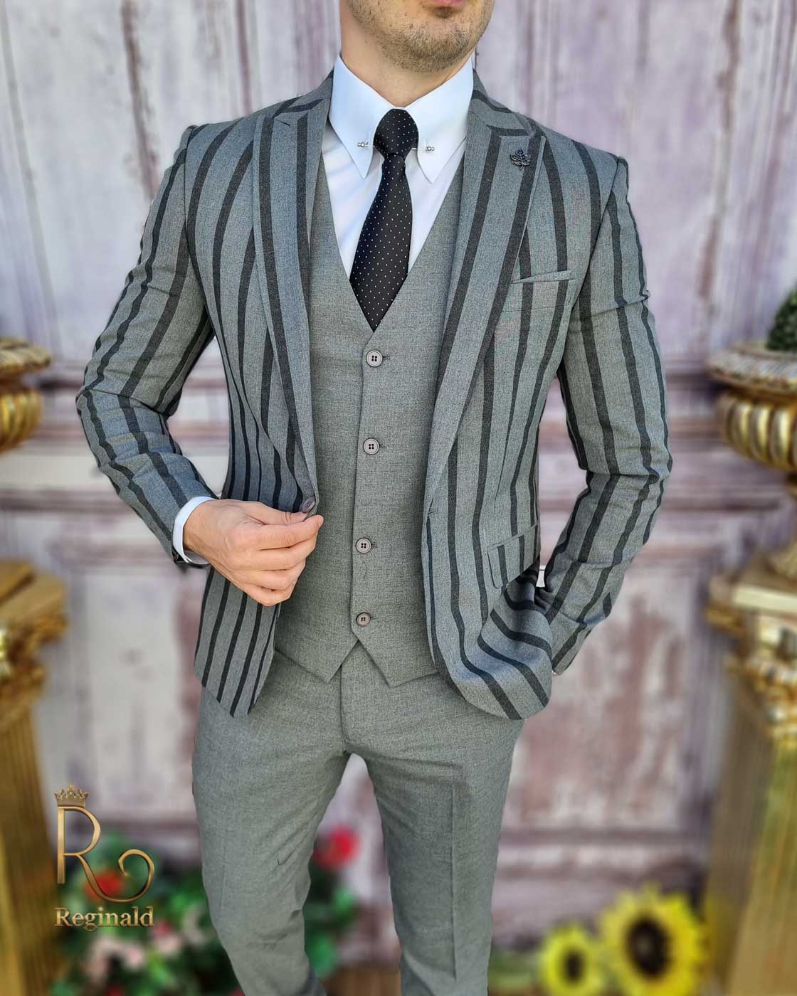 Costum de bărbați, Gri cu dungi, Sacou, Vesta si Pantalon - C3617
