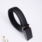 Curea din piele neagra cu catarama metalica  - CP292