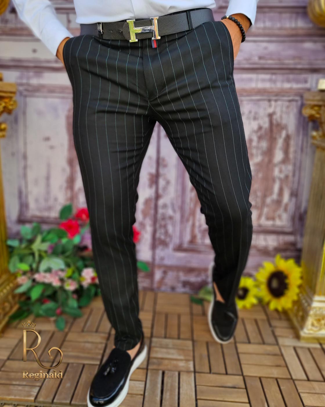 Pantaloni eleganți de bărbați, Negru cu dungi, Slim Fit si Conici - PN670