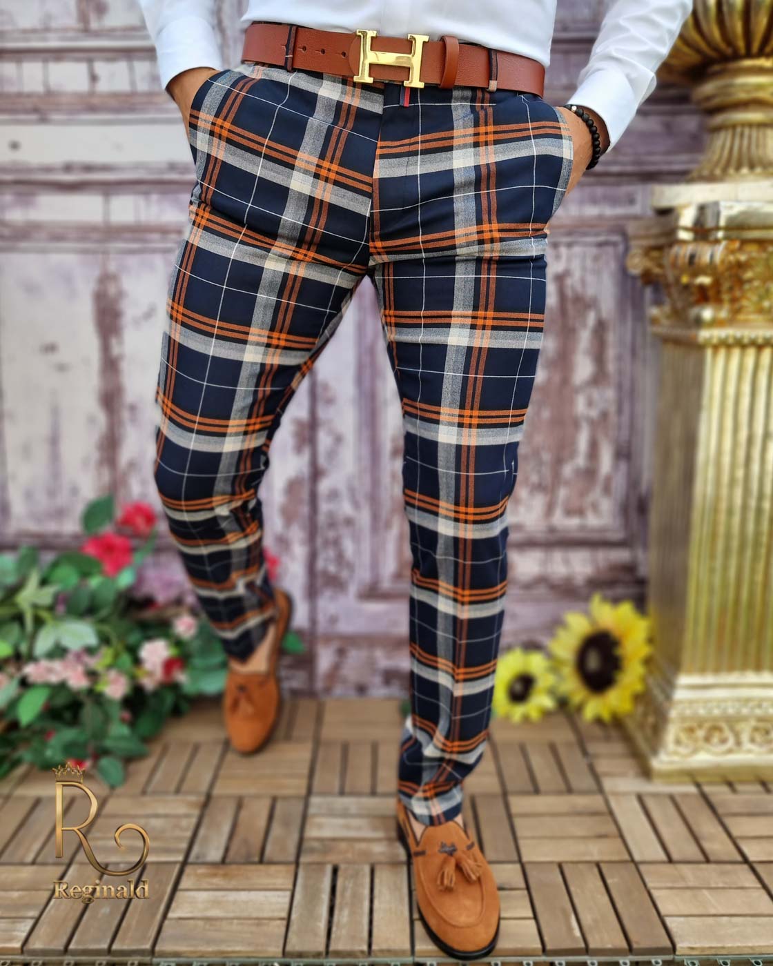 Haggar Men's Big & Tall Pnik Classic Fit Pleat Front Casual Pants - Khaki  48x36 : Target