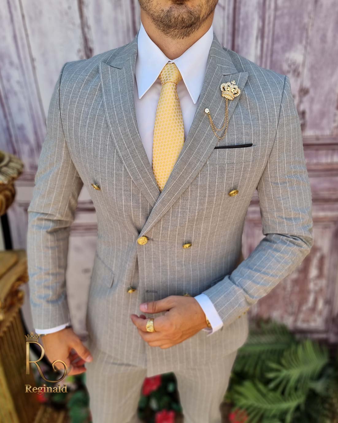 Costum de bărbați, Gri cu dungi albe, Sacou cu butoni aurii si Pantalon - C3858 - imagine 2