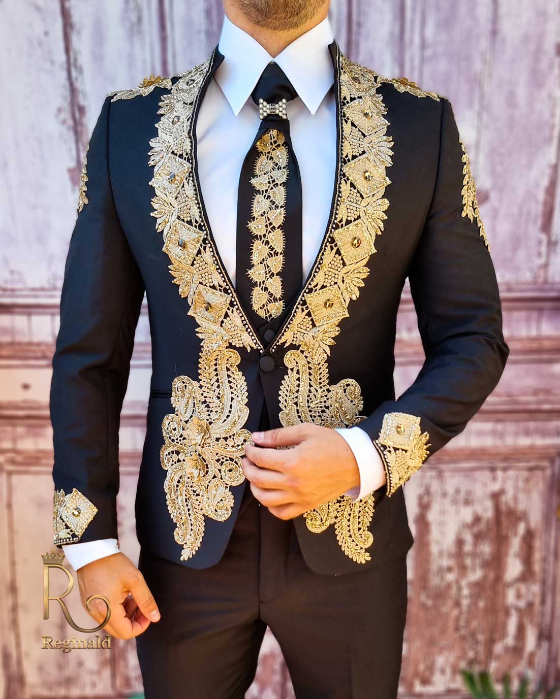 Costum de ceremonie, Colecția 2022, Sacou, Vesta, Pantalon si Cravata - C3850