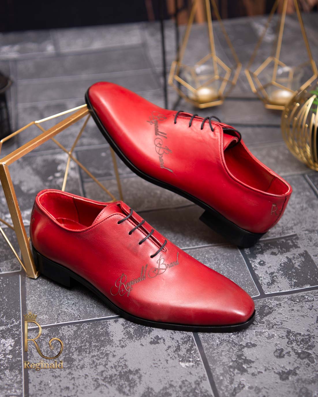 Pantofi eleganți de bărbați din piele naturala, Roșu gravat - P1546