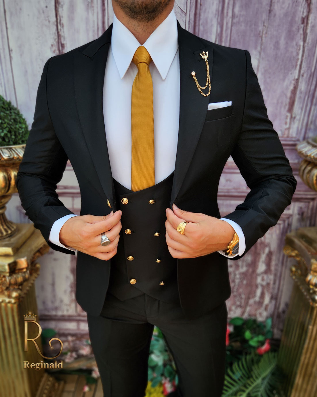 Share 156+ gold suit jacket buttons best