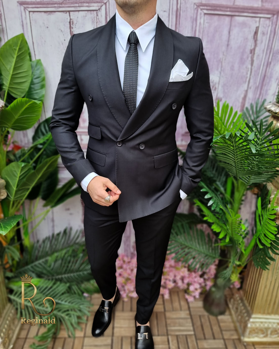Men Suits - Italian Style Slim Fit Jacket + Vest + Trousers Groom Suit –  Varucci Style