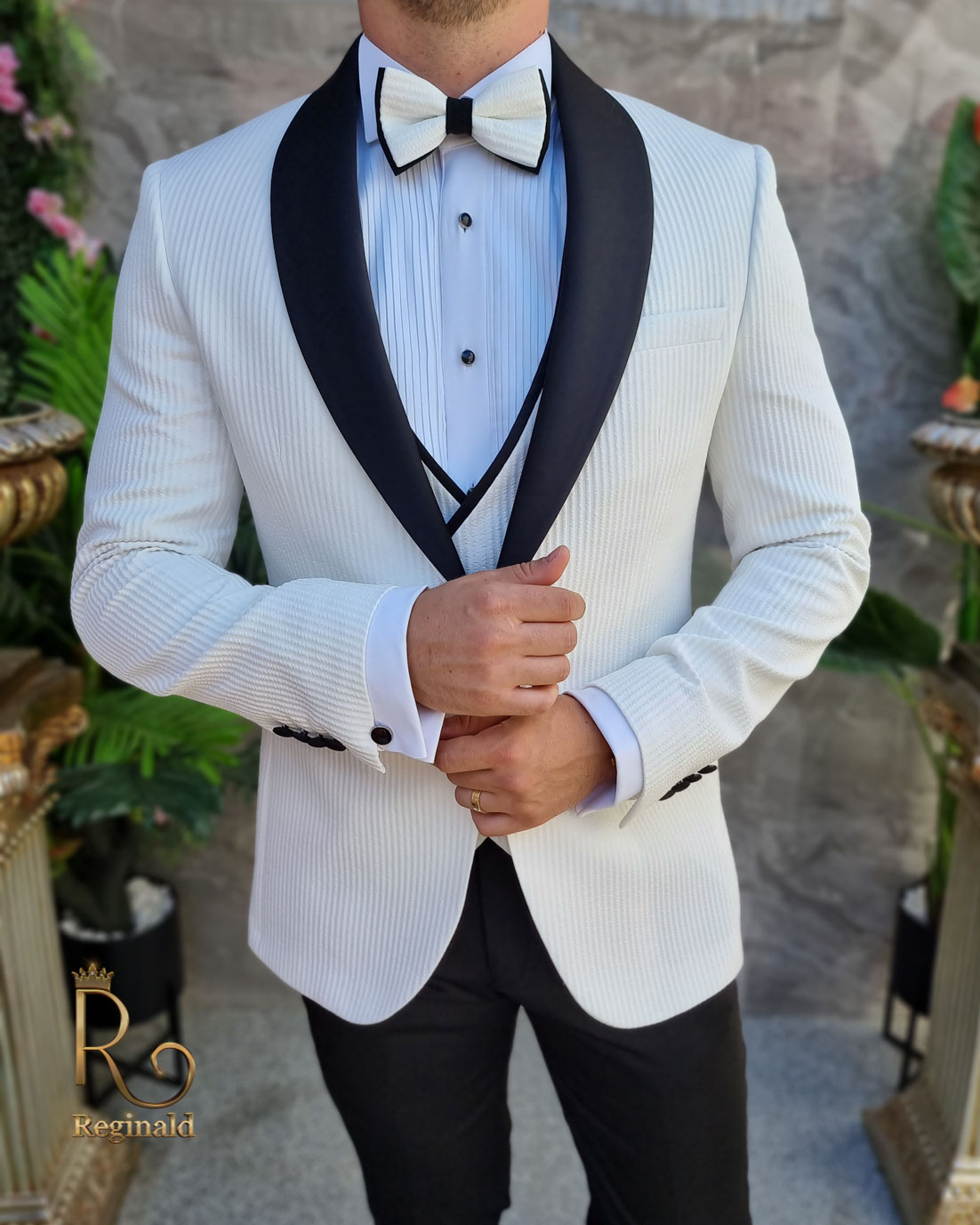 Costum alb ivoire de ceremonie pentru nas sau mire - c4169