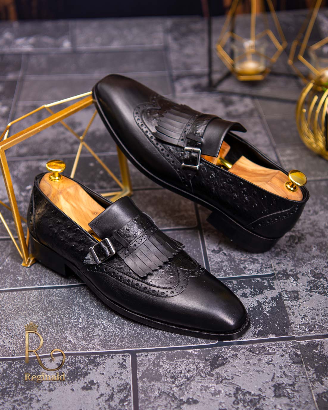 Pantofi Loafers barbatesti, negri cu catarama - P1705