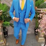 Traje de hombre azul con botones dorados - Chaqueta, chaleco y pantalón - C4191