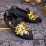 Loafers de barbati, negri, piele intoarsa, broderie aurie- P1769