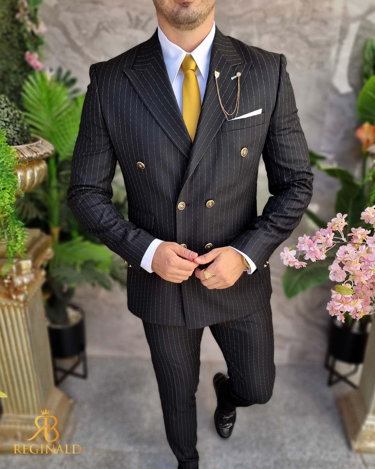 Costum elegant de bărbați, Negru cu butoni aurii, Sacou si Pantalon - C4308