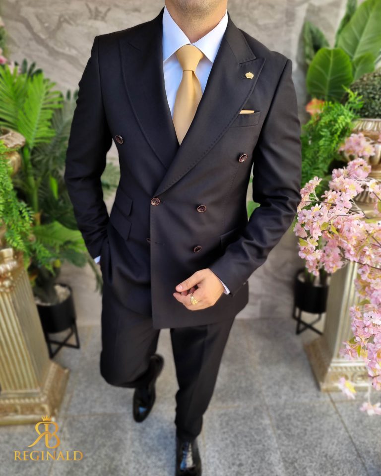 Moda Barbati Costume elegante pentru bărbați – Eleganță modernă pentru miri si nași