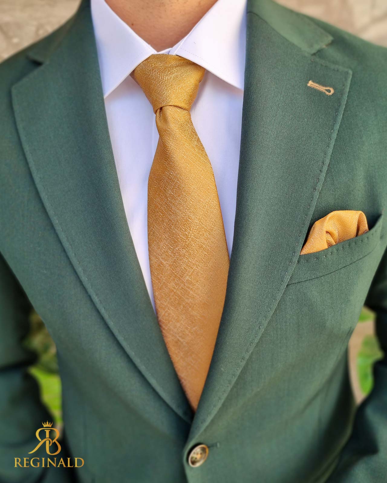 Cravata si batista de barbati aurie- CV891