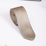 Cravata slim crem cu model punctat - CV943