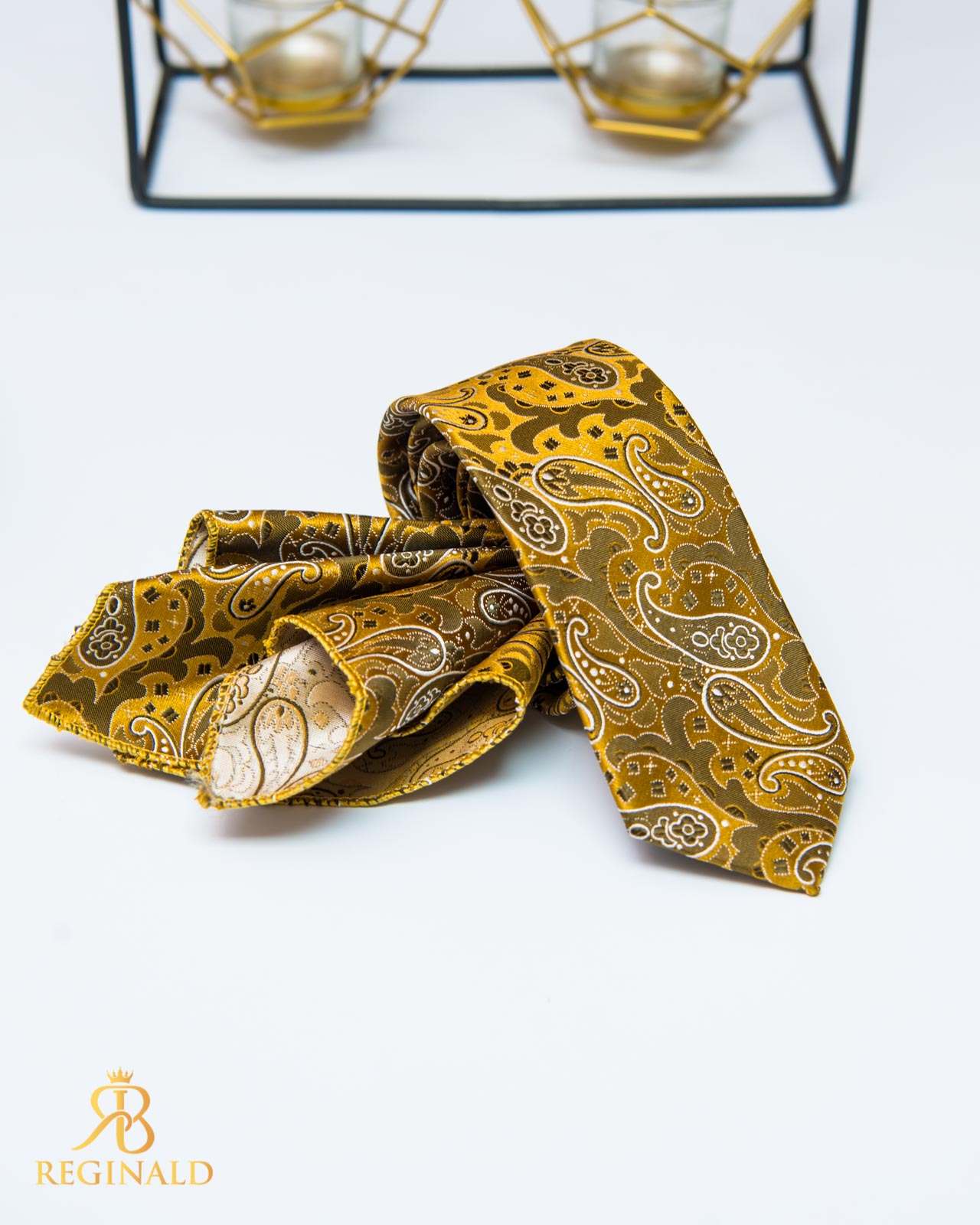 Set Cravata si batista auriu inchis cu model - CV908