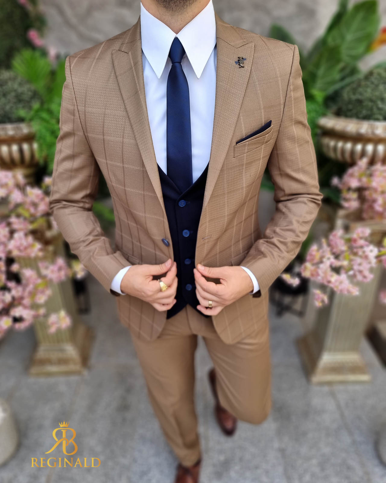 Costum elegant maro deschis, set: 3 piese - C4416