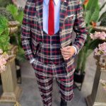 Costum de barbati slim-fit in carouri bleumarin, Sacou+Vesta+Pantalon - C3337