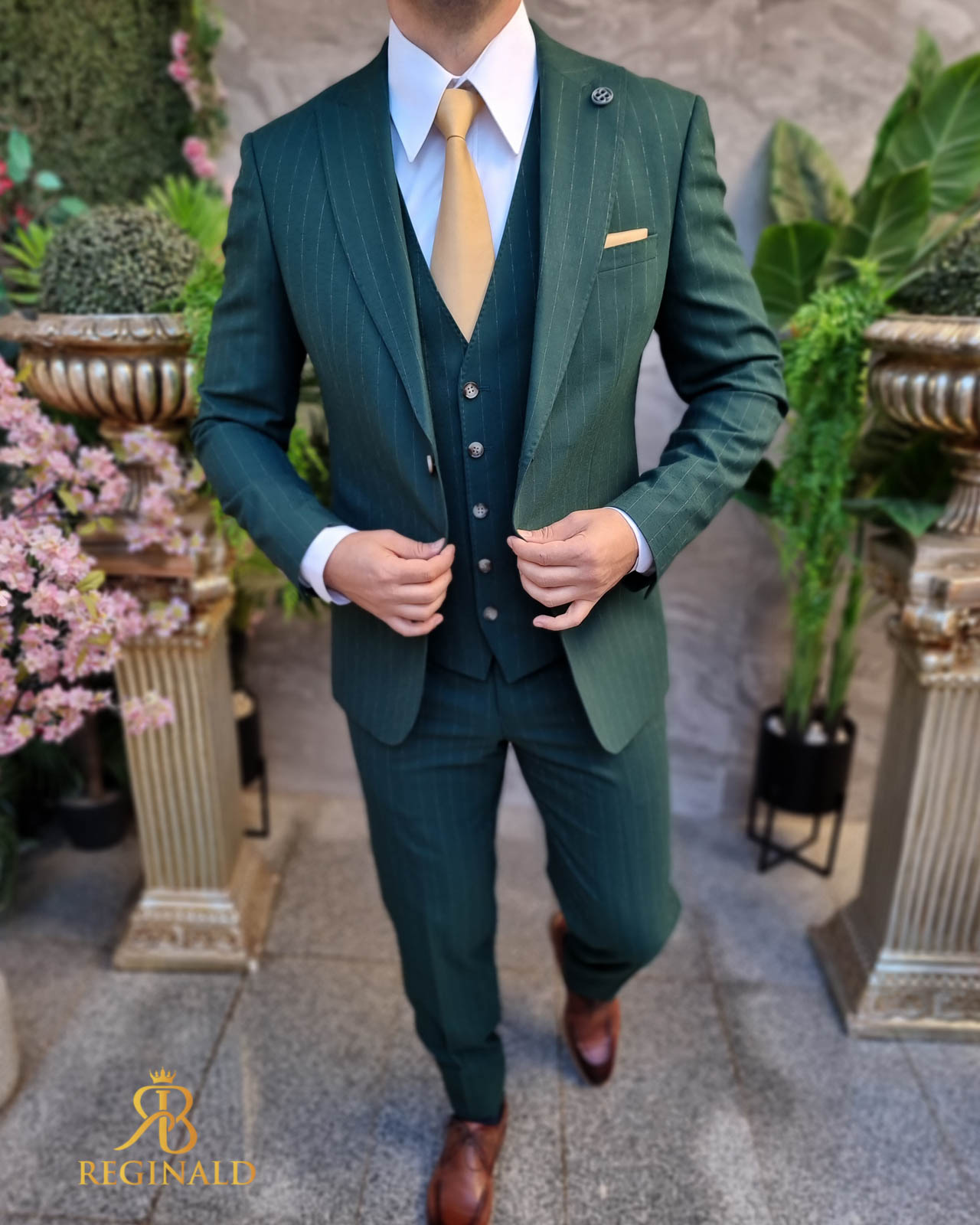 Costum elegant verde in dungi, 70% lana, set: 3 piese - C4427
