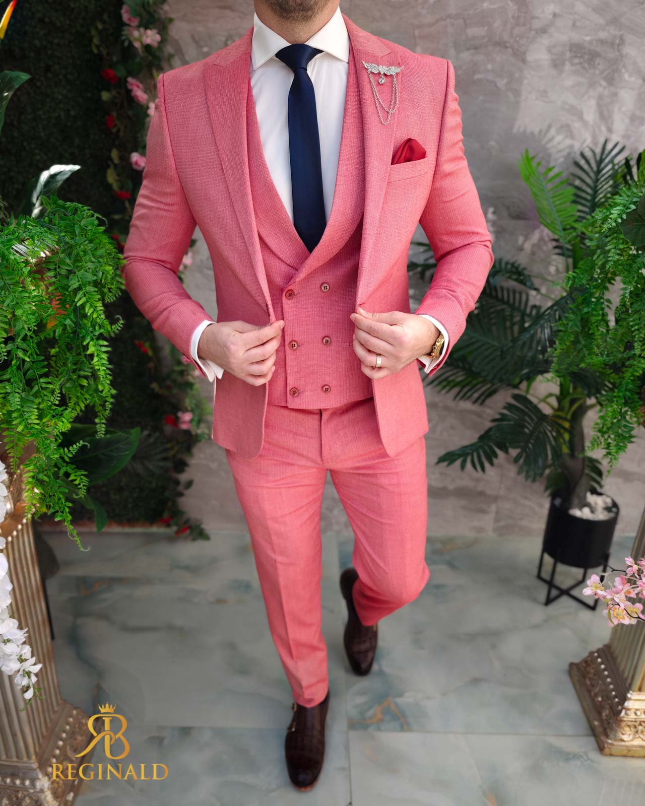 Costum de barbati, roz , Slim-Fit, Sacou, Vesta si Pantalon - C4741