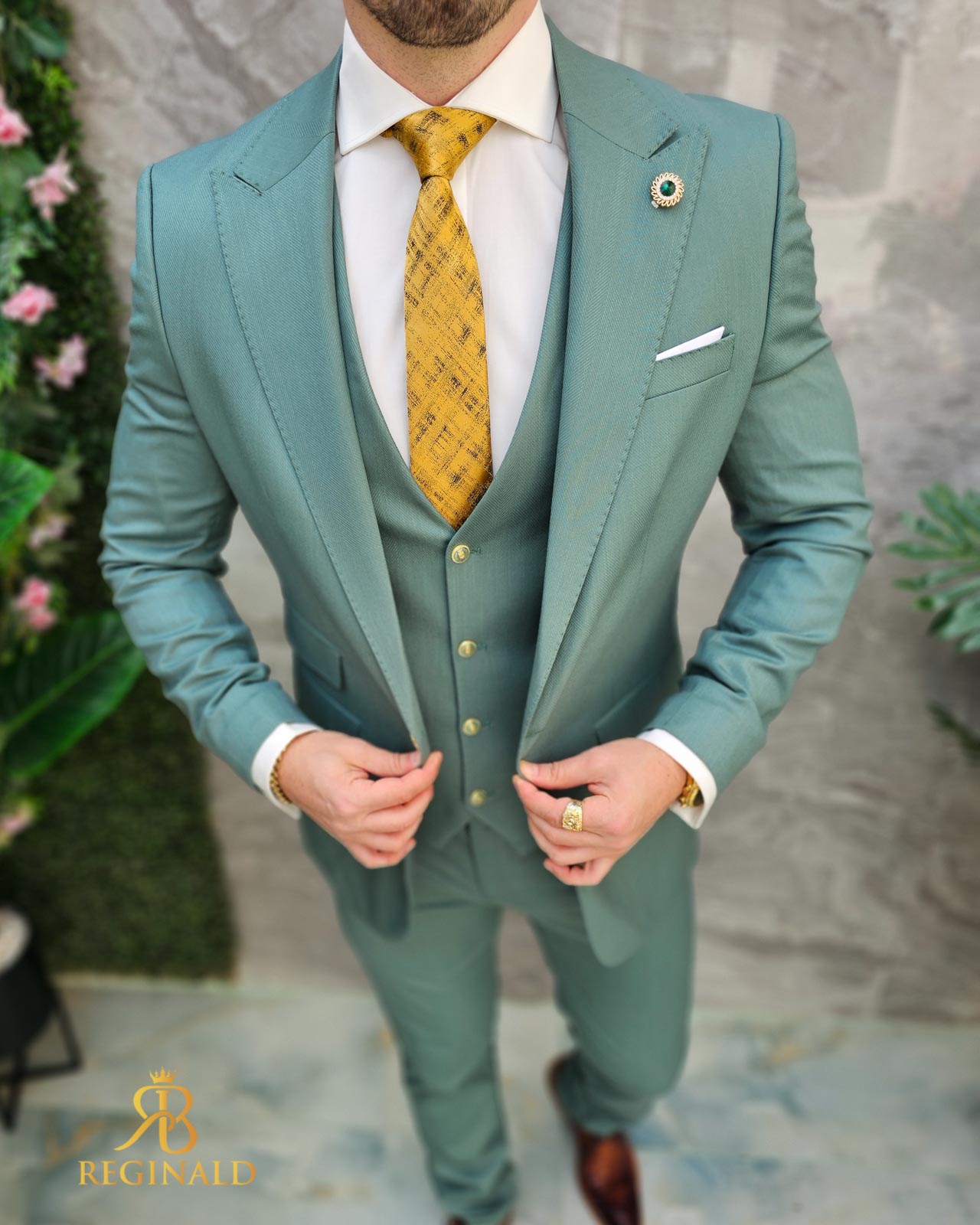 Costum de bărbați Verde cu nasturi aurii: Sacou, Vesta si Pantalon - C4679