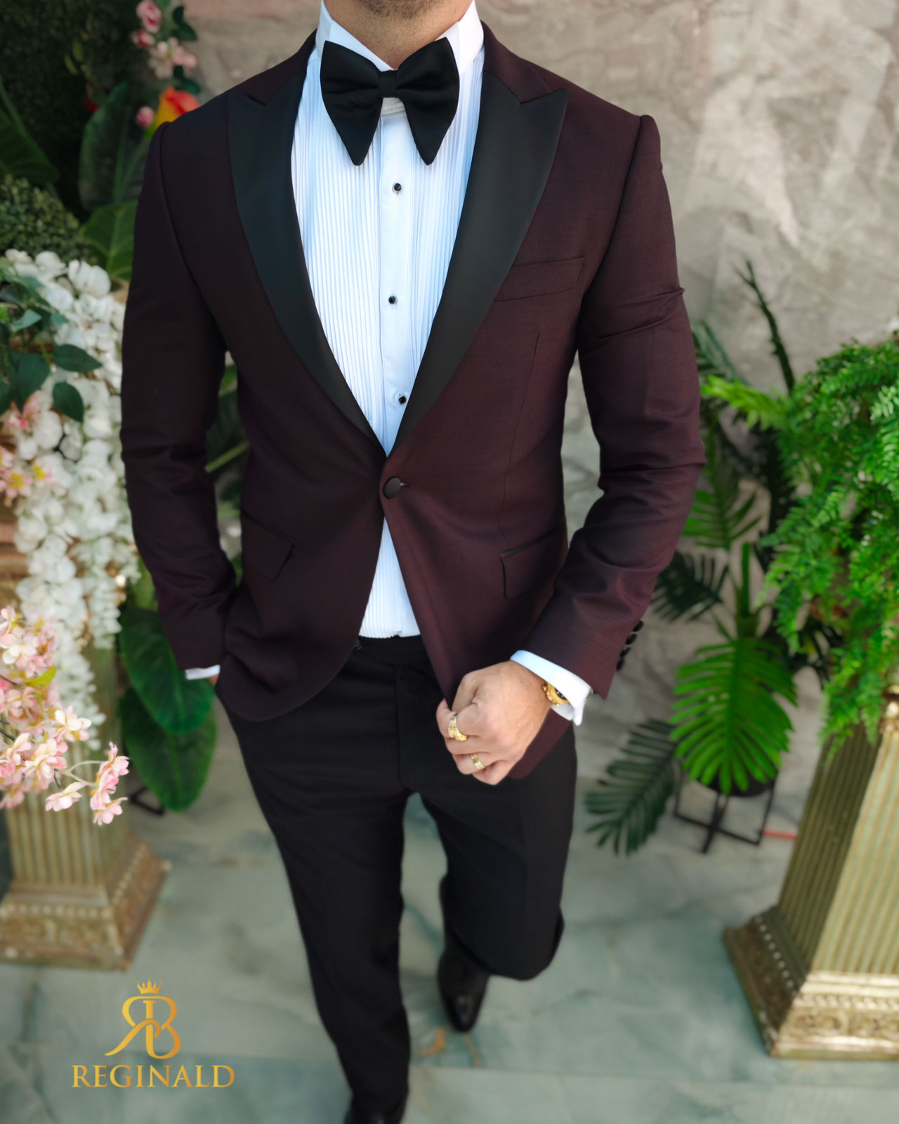 Costum bordeaux NAS/MIRE, Sacou, Pantalon si Papion- C4902