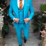 Costum de bărbați, albastru deschis, nasturi aurii : Sacou, Vesta si Pantalon - C4967