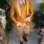 Costume de cérémonie doré, coupe slim, veste, gilet, pantalon et cravate - C3799