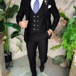 Traje de hombre, negro, botones dorados: chaqueta, chaleco y pantalón - C5033