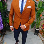 Conjunto de 6 piezas: chaqueta, pantalón, camisa, corbata, cinturón y pañuelo - TN138