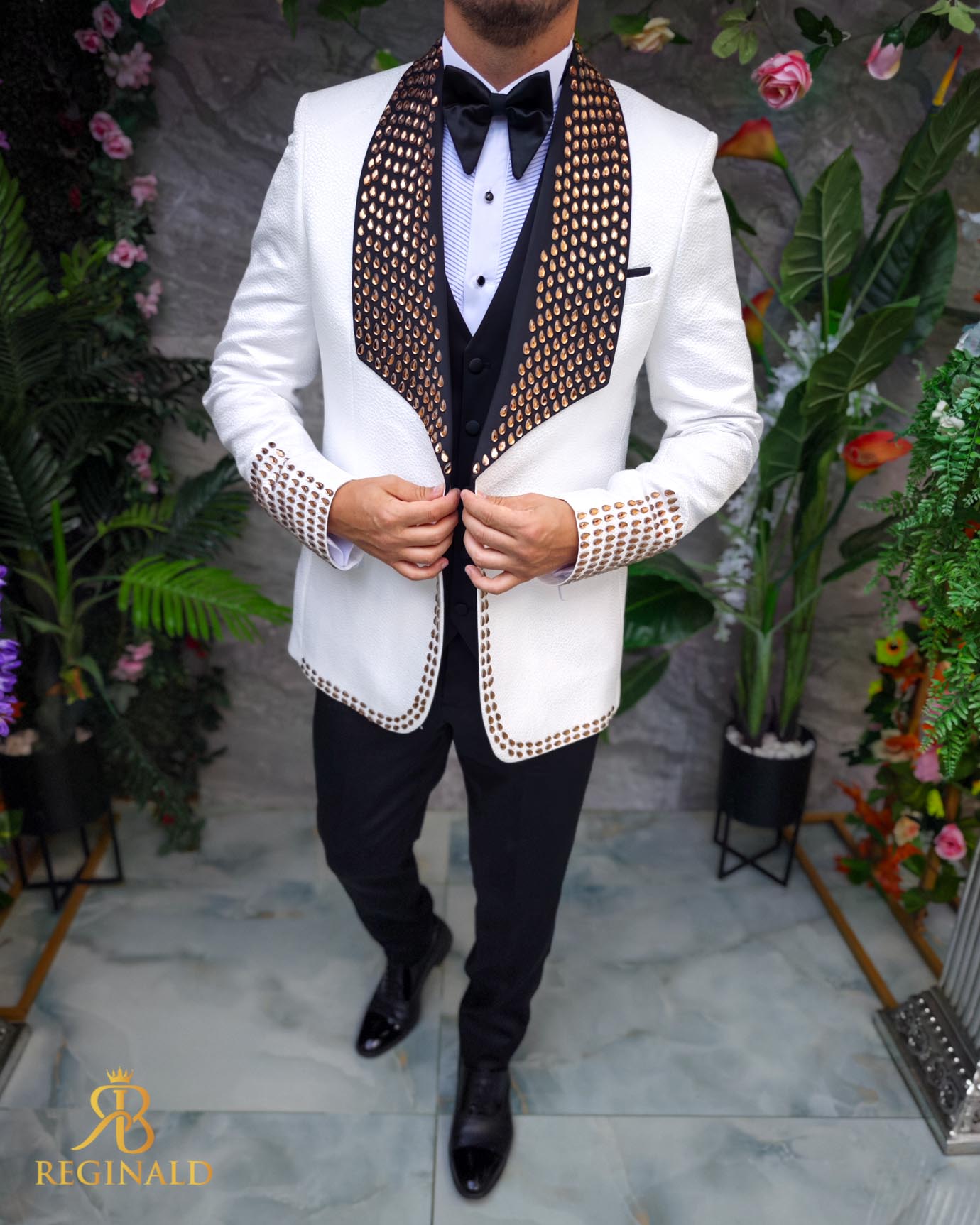 Costum ceremonie cu pietre stralucitoare 4 piese - C5075 - imagine 2