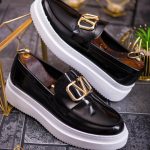 Mocasini de barbati casual, negri lăcuiți, talpa inalta ultra-usoara – AD731