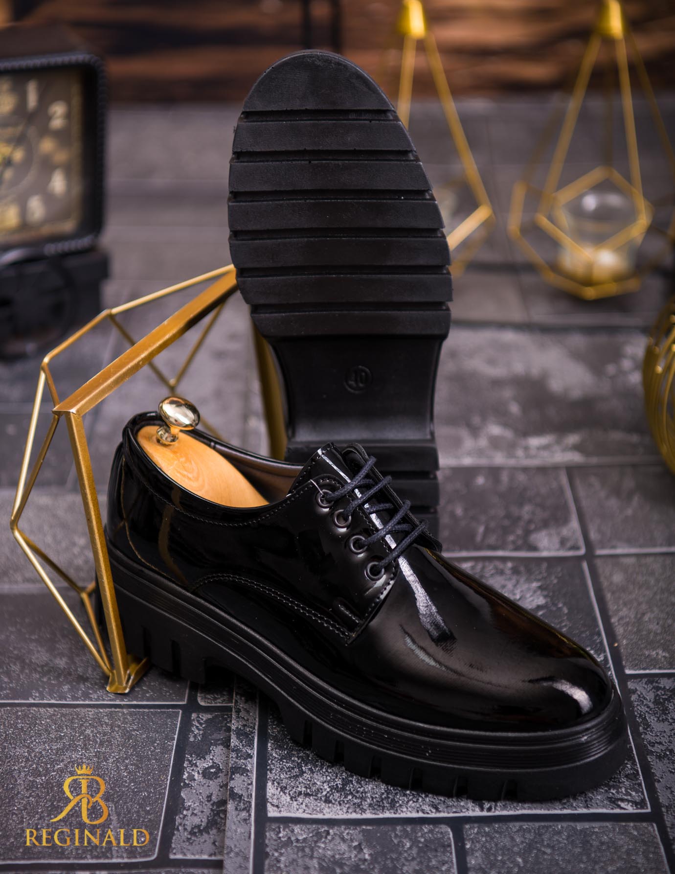 Mocasini de barbati casual, negri lăcuiți, cu șiret, talpa inalta ultra-usoara – AD724 - imagine 2