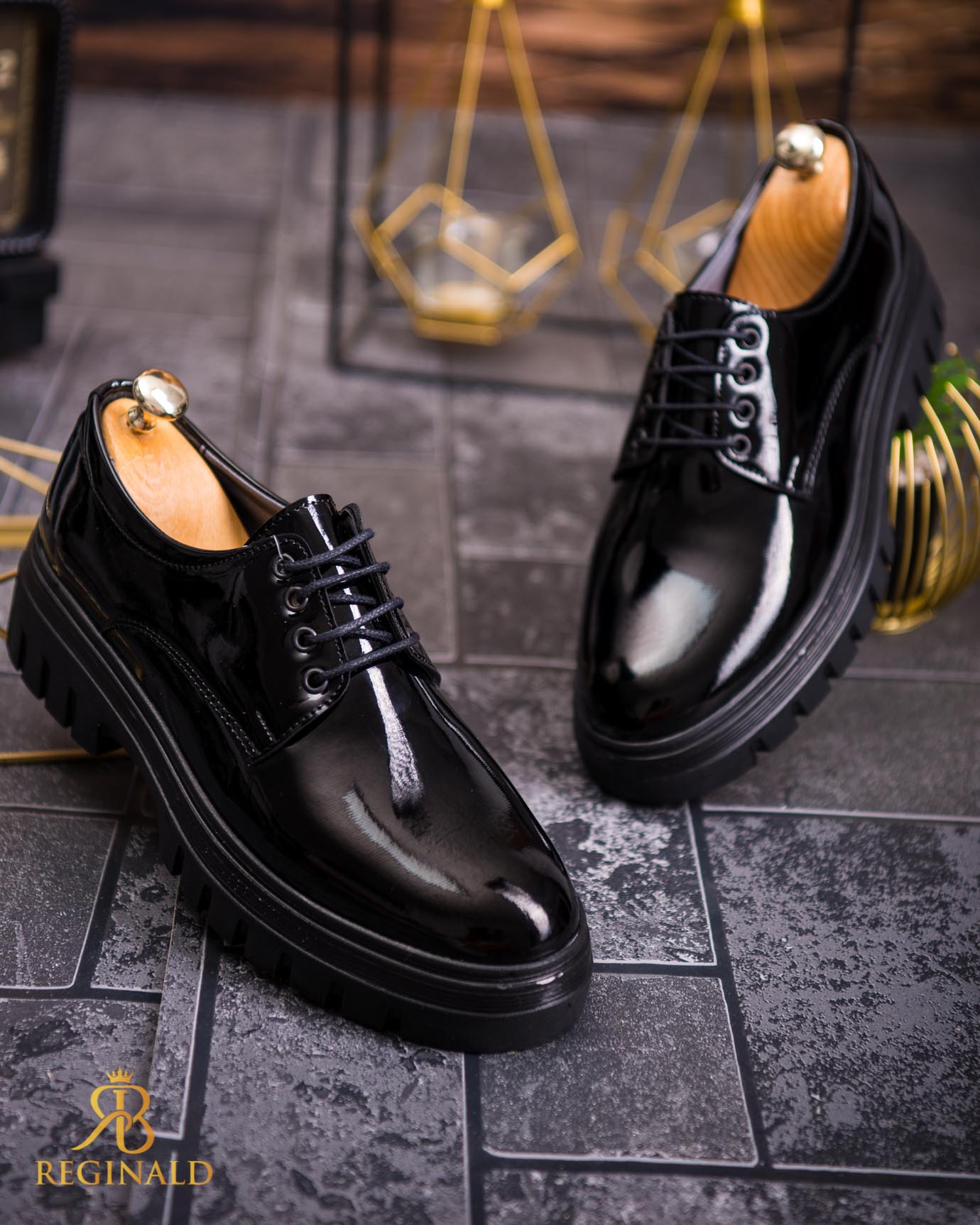 Mocasini de barbati casual, negri lăcuiți, cu șiret, talpa inalta ultra-usoara – AD724 - imagine 3