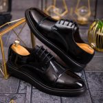 Mocassins décontractés pour homme, noirs vernis, à lacets, semelle haute ultra-légère – AD723