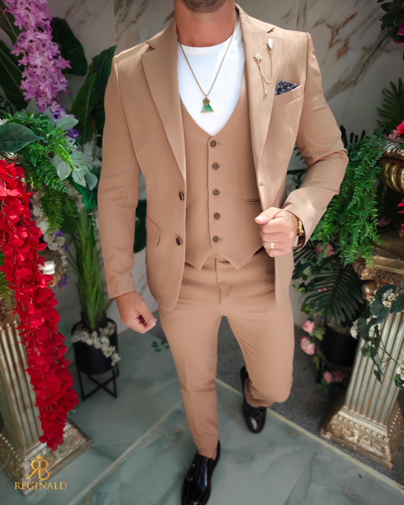 Costum de bărbați, Maro deschis: Sacou, Vesta si Pantalon- C5217