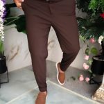 Pantalon élégant marron, élastiqué, coupe slim, coupe fuselée – PN843