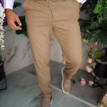 Pantaloni eleganti crem, elastici, Slim-Fit, croiala conica– PN852