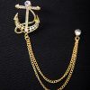 Lanț metalic pentru sacou, ancora cu cruce cu pietre albe si perle, Auriu- LT512