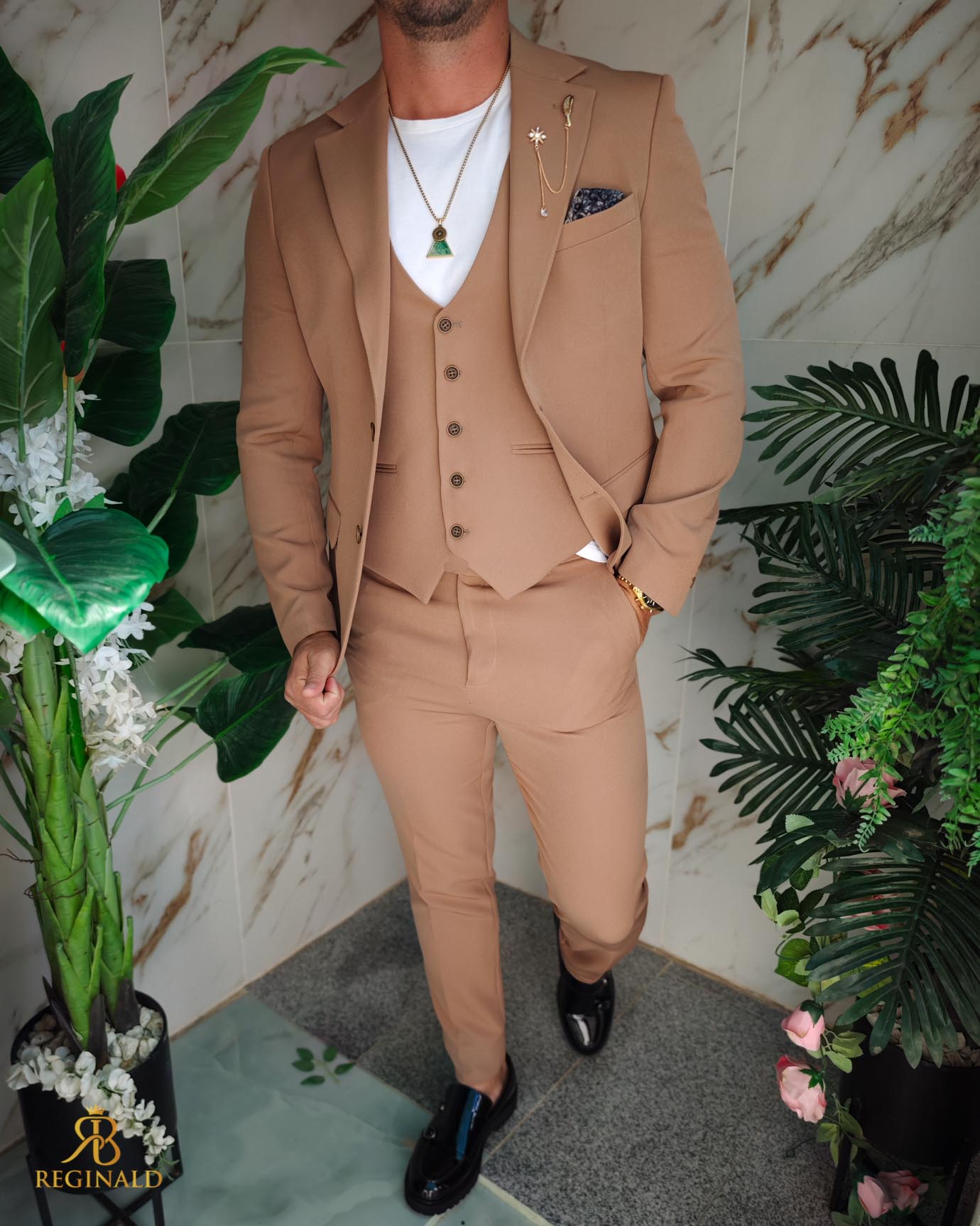 Costum de bărbați, Maro deschis: Sacou, Vesta si Pantalon- C5217 - imagine 3